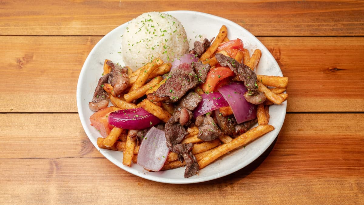 Saltado Fries - Chicken Thigh menu item
